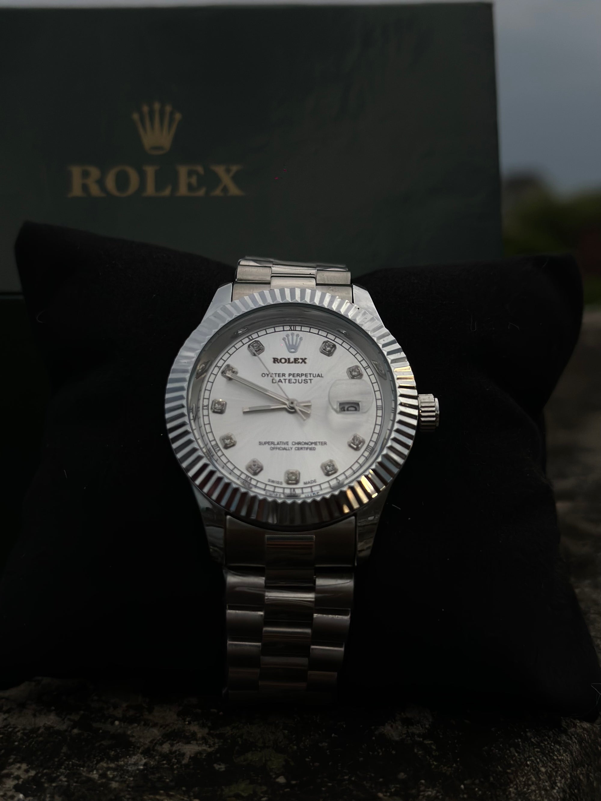 Rolex Oyster Perpetual Datejust Metallic sunburst dial